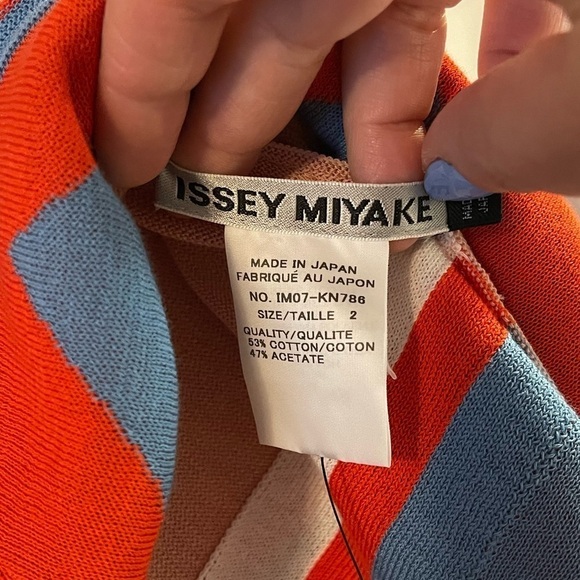 ISSEY MIYAKE Shawl/poncho - Picture 3 of 8